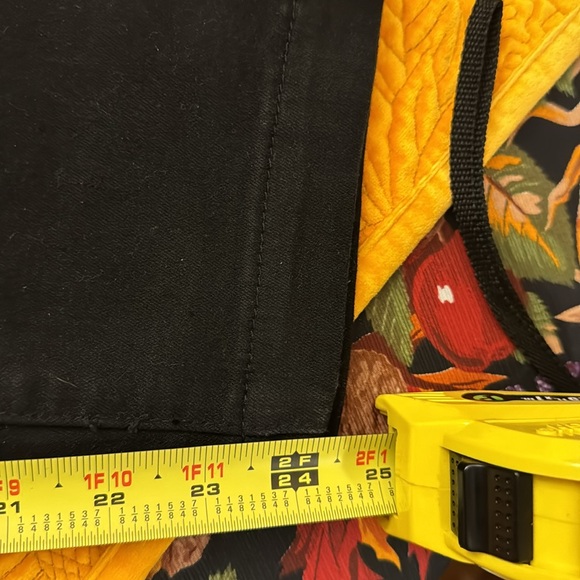 DG2 pull in crop pants in black - Picture 4 of 4